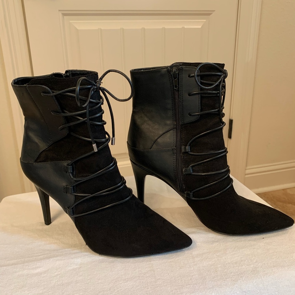 Nine West Heeled Bootie in Black Leather and Suede